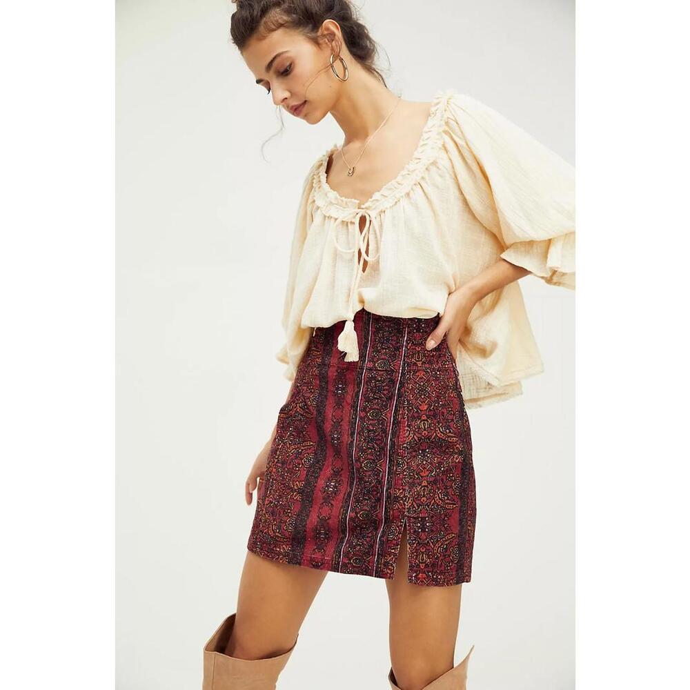 Free People Holding‎ Onto A Dream Printed Cord Skirt Burgundy size 2 NWOT